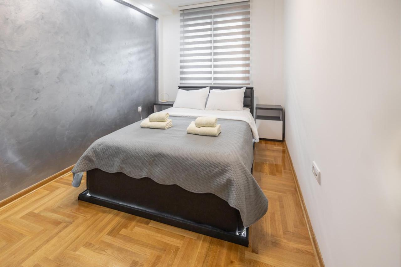 Bella Apartment Újvidék Kültér fotó