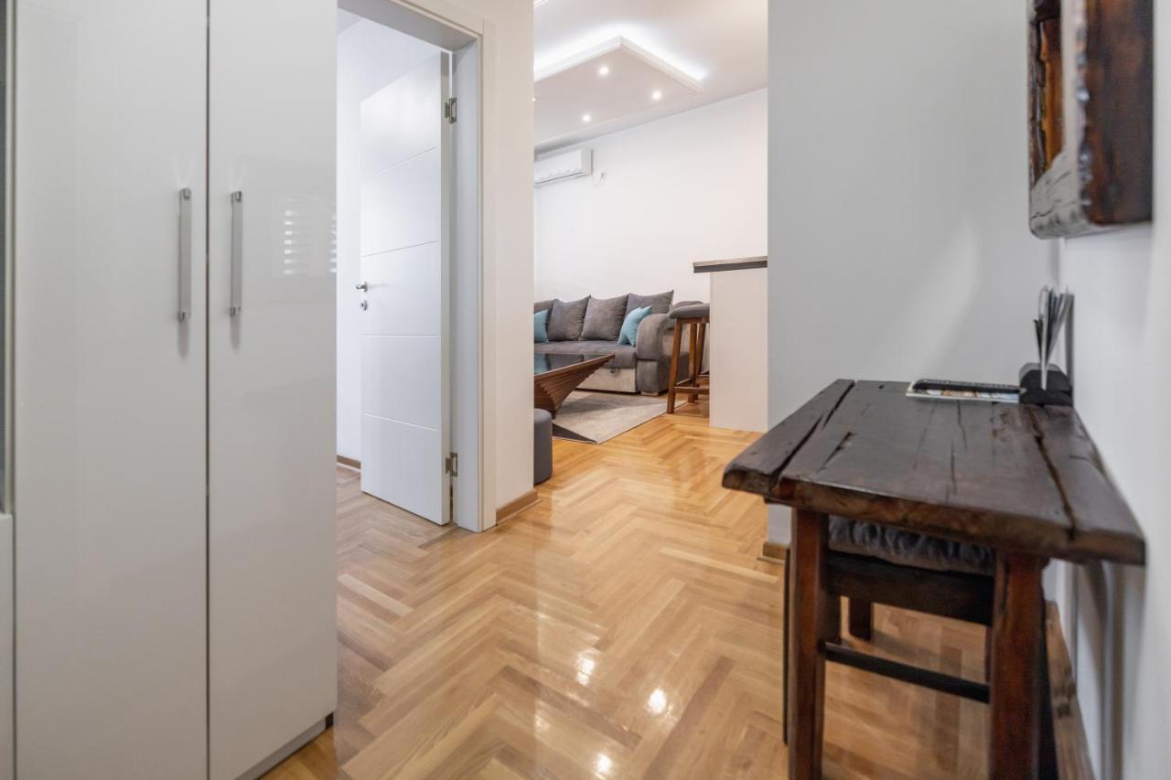 Bella Apartment Újvidék Kültér fotó