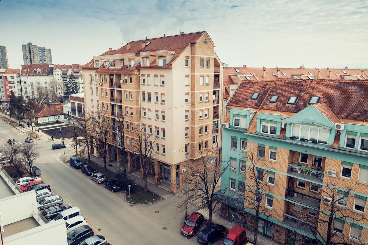 Bella Apartment Újvidék Szoba fotó